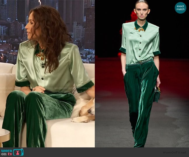 2025 Fall Roberto Cavalli worn by Minnie Driver on The Drew Barrymore Show