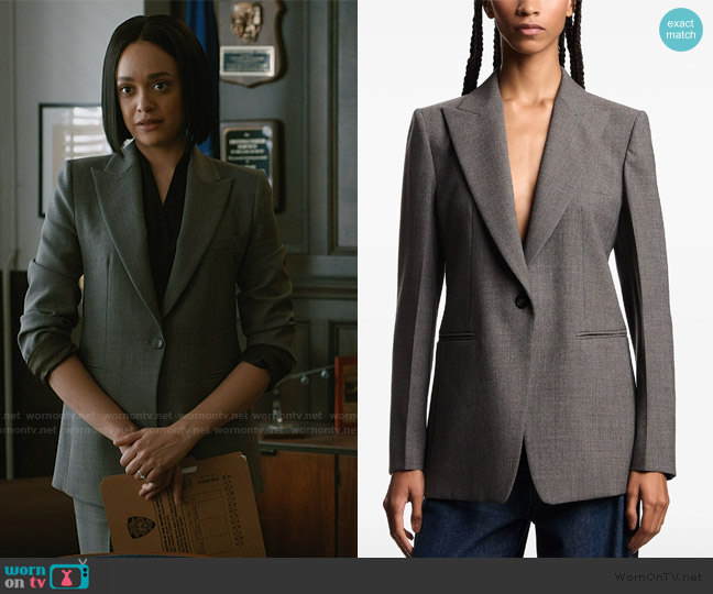 Armani Single-breated blazer worn by Nina Taylor (Britne Oldford) on Elsbeth