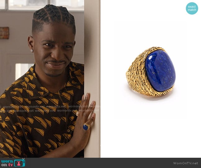 Aurelie Bidermann Miki Lapis Lazuli Ring worn by Julien (Samuel Arnold) on Emily in Paris