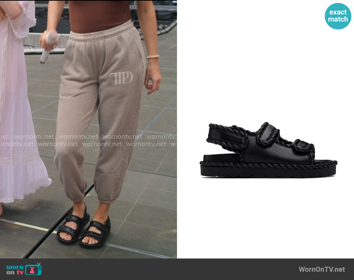 Bottega Veneta Jack Flat Sandals worn by Taylor Swift on The End of an Era