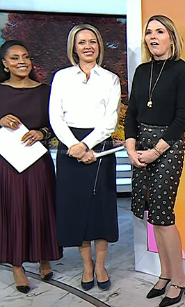 Dylan’s navy zip wrap skirt on Today