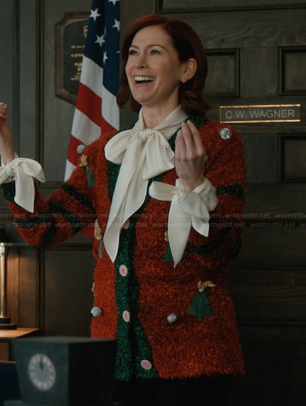 Elsbeth’s red Christmas cardigan on Elsbeth