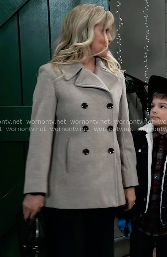 Felicia’s beige peacoat on General Hospital