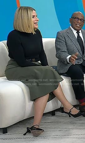 Jenna’s black mules on Today