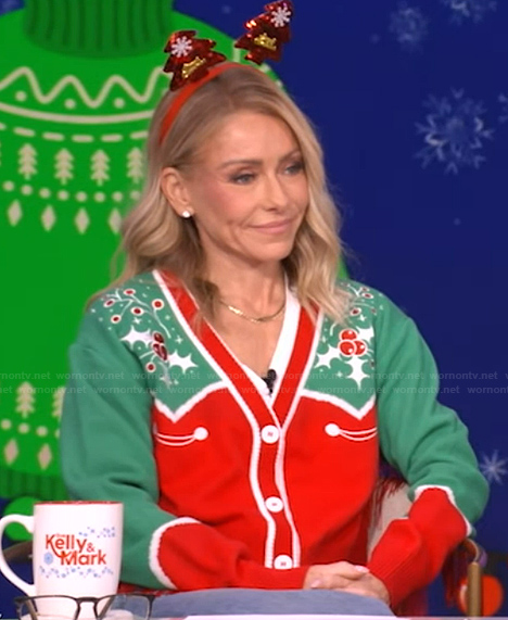 Kelly’s ugly christmas cardigan on Live with Kelly and Mark