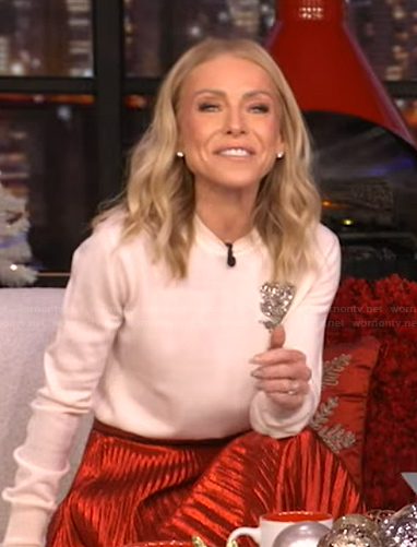 Kelly’s white metallic rose sweater on Live with Kelly and Mark