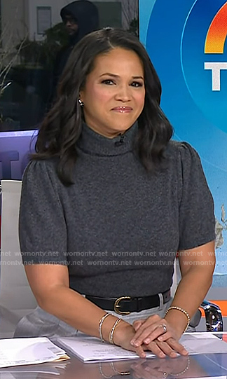 Laura’s grey puff short sleeve sweater and wide-leg pants on Today