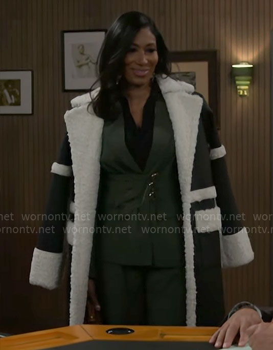 Leslie’s contrasting sherpa coat on Beyond the Gates