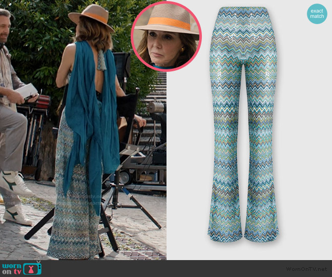 Missoni Flare trousers in zig zag lame viscose with sequins and fringes worn by Sylvie (Philippine Leroy-Beaulieu) on Emily in Paris