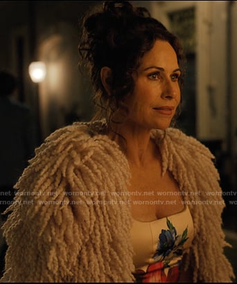 Princess Jane’s pink floral print square neck dress on Emily in Paris