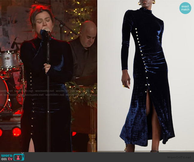 Rabanne Asymmetric ruched embellished velvet turtleneck dress worn by Kelly Clarkson on The Kelly Clarkson Show