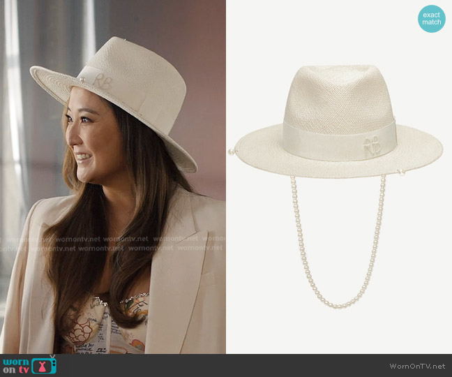 Ruslan Baginskiy Pearls-embellished Straw Fedora Hat with Removable Pearl Chain worn by Mindy Chen (Ashley Park) on Emily in Paris
