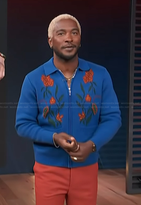 Scott’s blue floral jacket on Access Hollywood