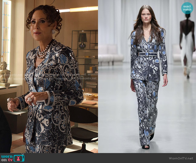 Spring 2025 Collection bt Leonard Paris worn by Princess Jane (Minnie Driver) on Emily in Paris
