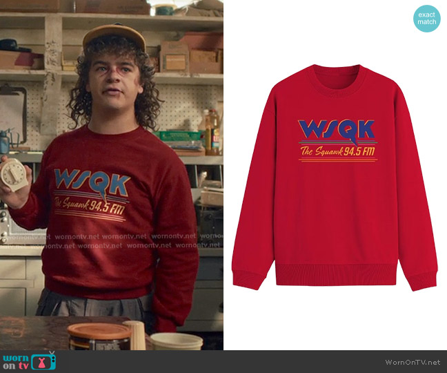 Dustin Ropa Interior WornOnTV: Dustin’s red WSQK print sweatshirt on Stranger Things | Gaten ...