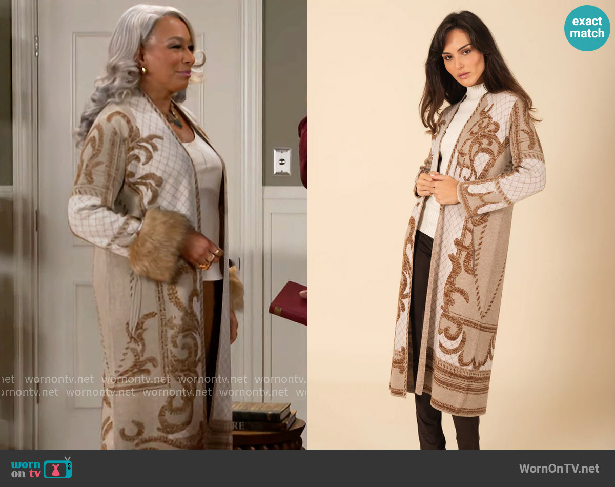 Vertigo Metallic Chateau Duster worn by Anita Dupree (Tamara Tunie) on Beyond the Gates