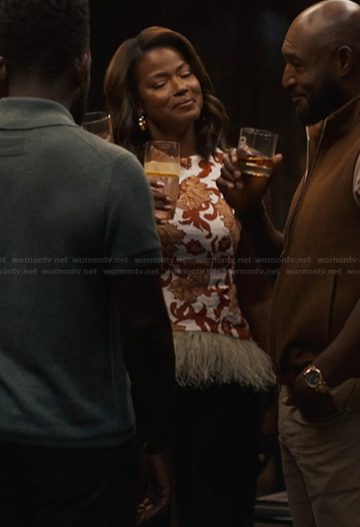 Viv’s floral print feather trim top on Bel-Air