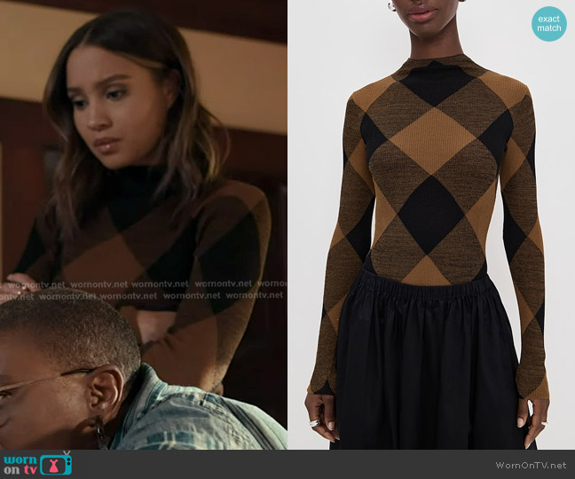 A.L.C. Hugh Top in Saddle/Black worn by May Grant (Corinne Massiah) on 9-1-1