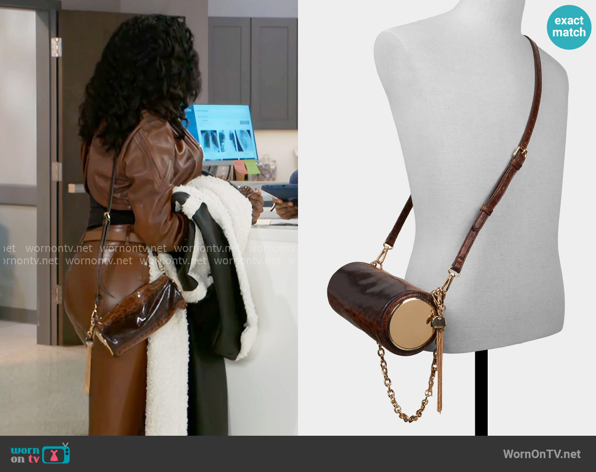 Aldo Iness Bag worn by Dana 'Leslie' Thomas (Trisha Mann-Grant) on Beyond the Gates