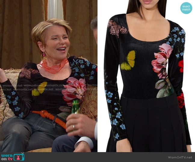 Alice + Olivia Delaina Top in The Wind Floral worn by Bonnie Lockhart (Judi Evans) on Days of our Lives