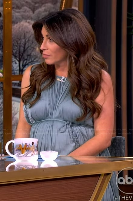 Alyssa’s pleated tie waist dress on The View