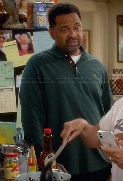 Bennie’s polo sweater on The Upshaws