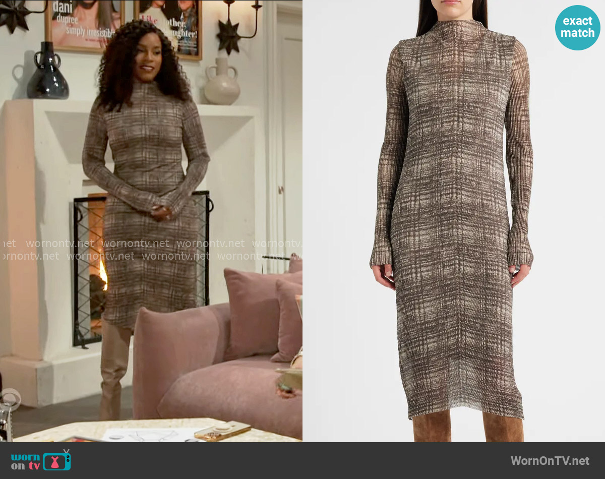 BOSS Eviba Dress worn by Naomi Hamilton Hawthorne (Arielle Prepetit) on Beyond the Gates