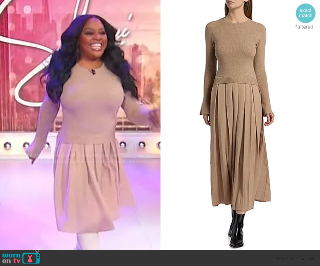 dh New York Meryl Pleated Maxi Dress worn by Sherri Shepherd on Sherri