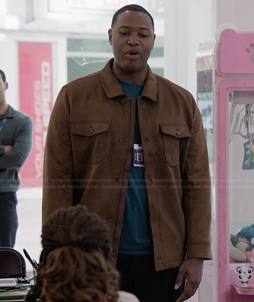Dominic’s brown suede jacket on Abbott Elementary