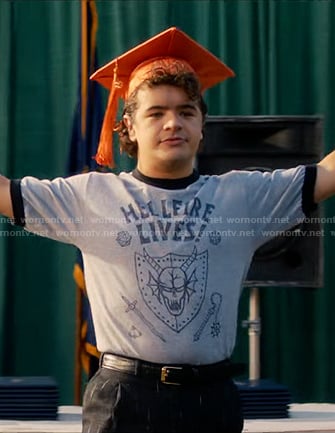 Dustin’s grey Hellfire Lives print tee on Stranger Things