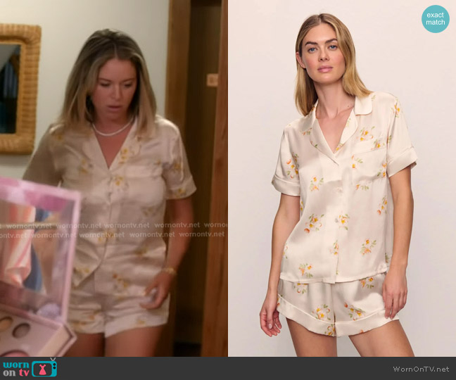 Eberjey Inez Washable Silk Printed Short PJ Set in Floral Bloom Peach Dust/Ivory worn by Amanda Frances on The Real Housewives of Beverly Hills