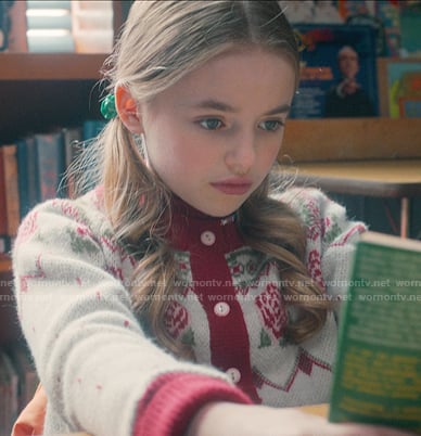 Holly’s rose print knit cardigan on Stranger Things