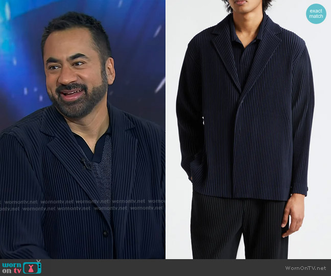 Homme Plissé Issey Miyake Pleated Blazer in Navy worn by Kal Penn on Today