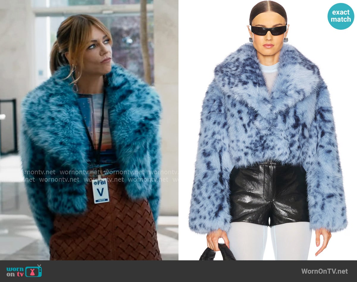 LaMarque Danika Faux Fur Coat in Blue Leopard worn by Morgan Gillory (Kaitlin Olson) on High Potential