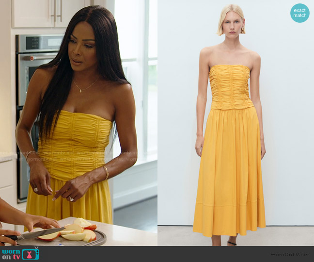 Mango Sunny Cotton Blend Strapless Top worn by Stacey Rusch on The Real Housewives of Potomac