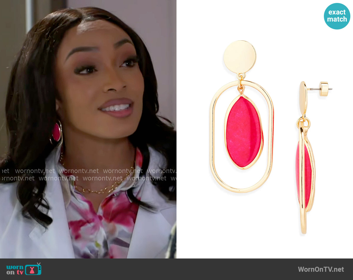 Nordstrom Framed Semiprecious Stone Oval Drop Earrings in Fuchsia / Gold worn by Madison Montgomery (Kenjah) on Beyond the Gates