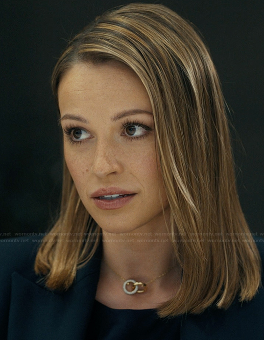 Rebecca’s gold pendant necklace on Landman