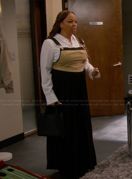 Regina’s overall maxi dress on The Upshaws