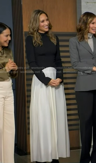 Rhiannon’s two tone maxi dress on Good Morning America