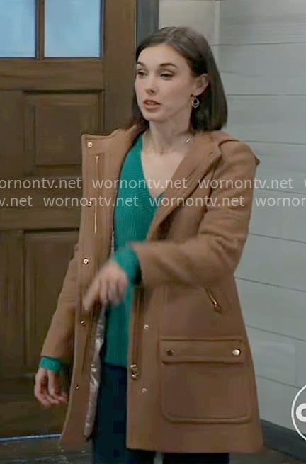 Willow’s tan coat on General Hospital