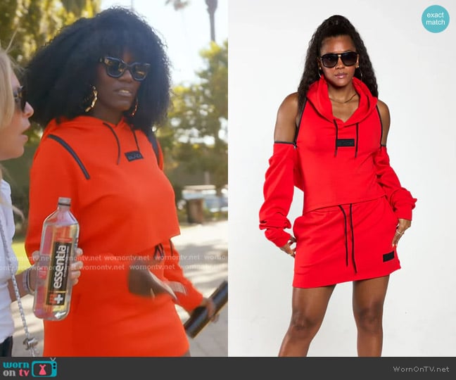Actively Black Embossed Patch Crop Hoodie worn by Bozoma Saint John on The Real Housewives of Beverly Hills