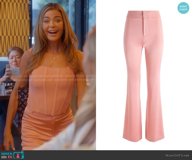 Alice + Olivia Deanna Bootcut Pant in Dusty Rose worn by Denise Richards on The Real Housewives of Beverly Hills