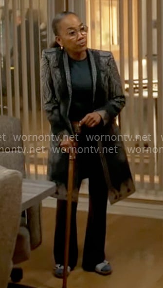 Amanda’s paisley print coat on Will Trent