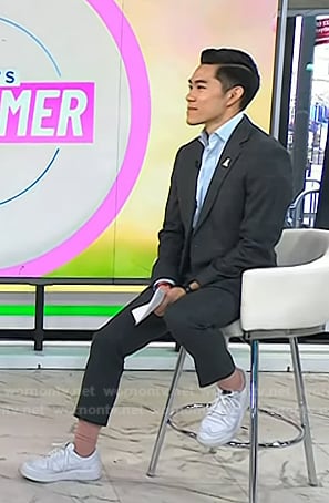 Brian Cheung’s white sneakers on Today