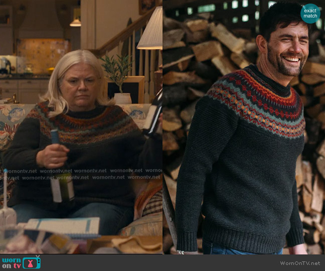 Eribe Hand-Knit Style Merino Wool Sweater in Maple Leaf worn by Dana Richards (Paula Pell) on The Burbs