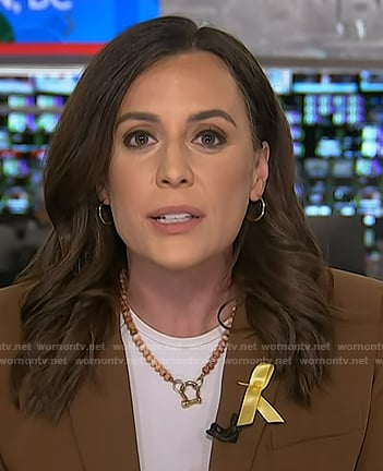 Hallie’s brown beaded necklace on Today