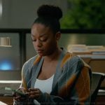 Izzy’s gray argyle print cardigan on The Lincoln Lawyer