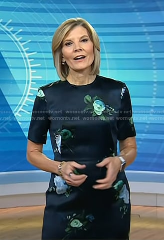 Kate’s navy floral short sleeve dress on Today