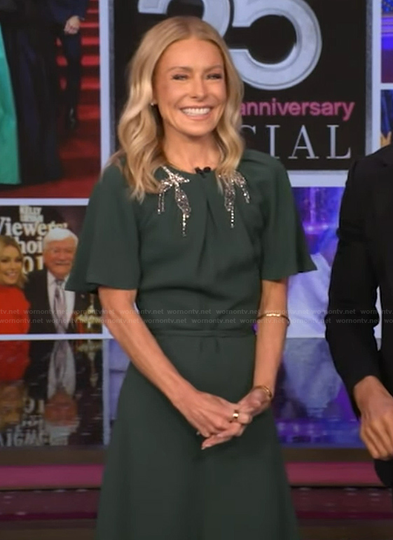 Kelly’s green embellished dress on Live with Kelly and Mark