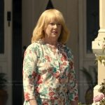 Lynn’s floral print blouse on The Burbs